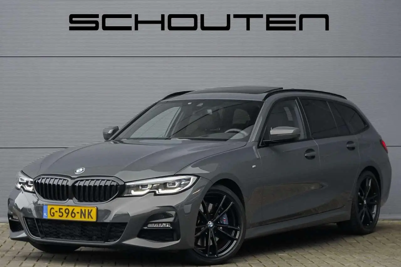 Photo 1 : Bmw Serie 3 2019 Essence