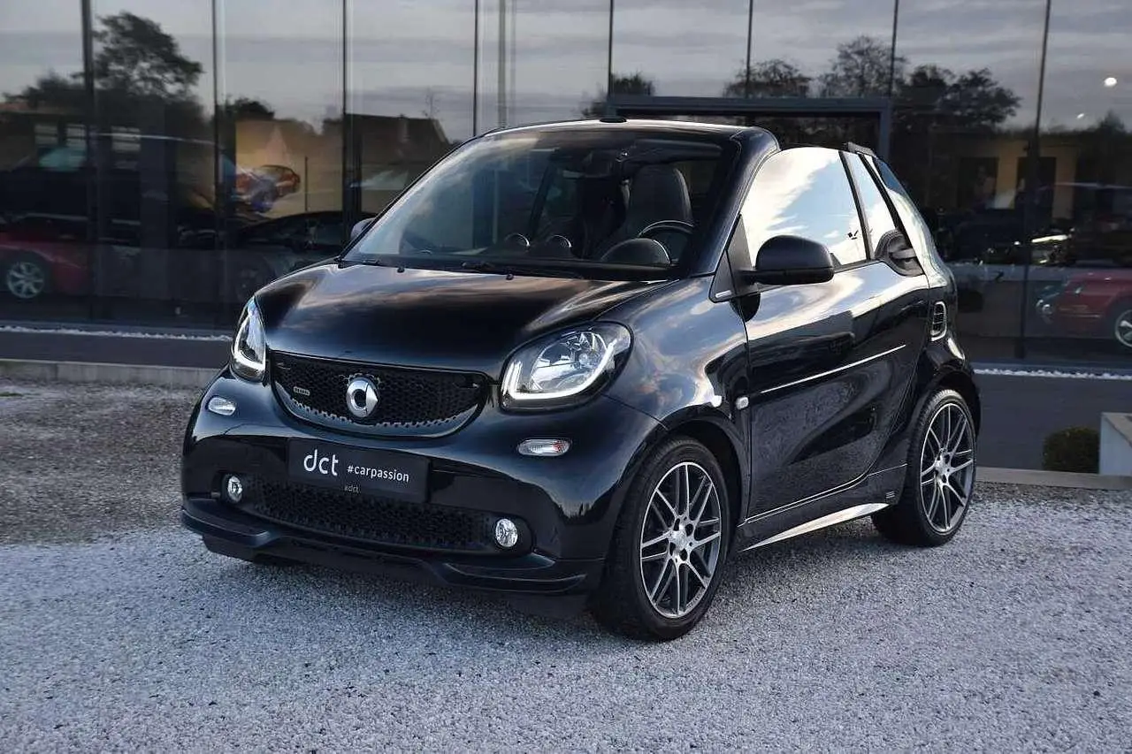 Photo 1 : Smart Fortwo 2019 Petrol