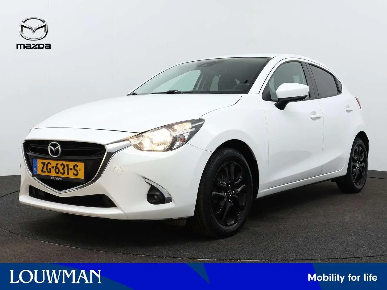 Photo 1 : Mazda 2 2019 Petrol