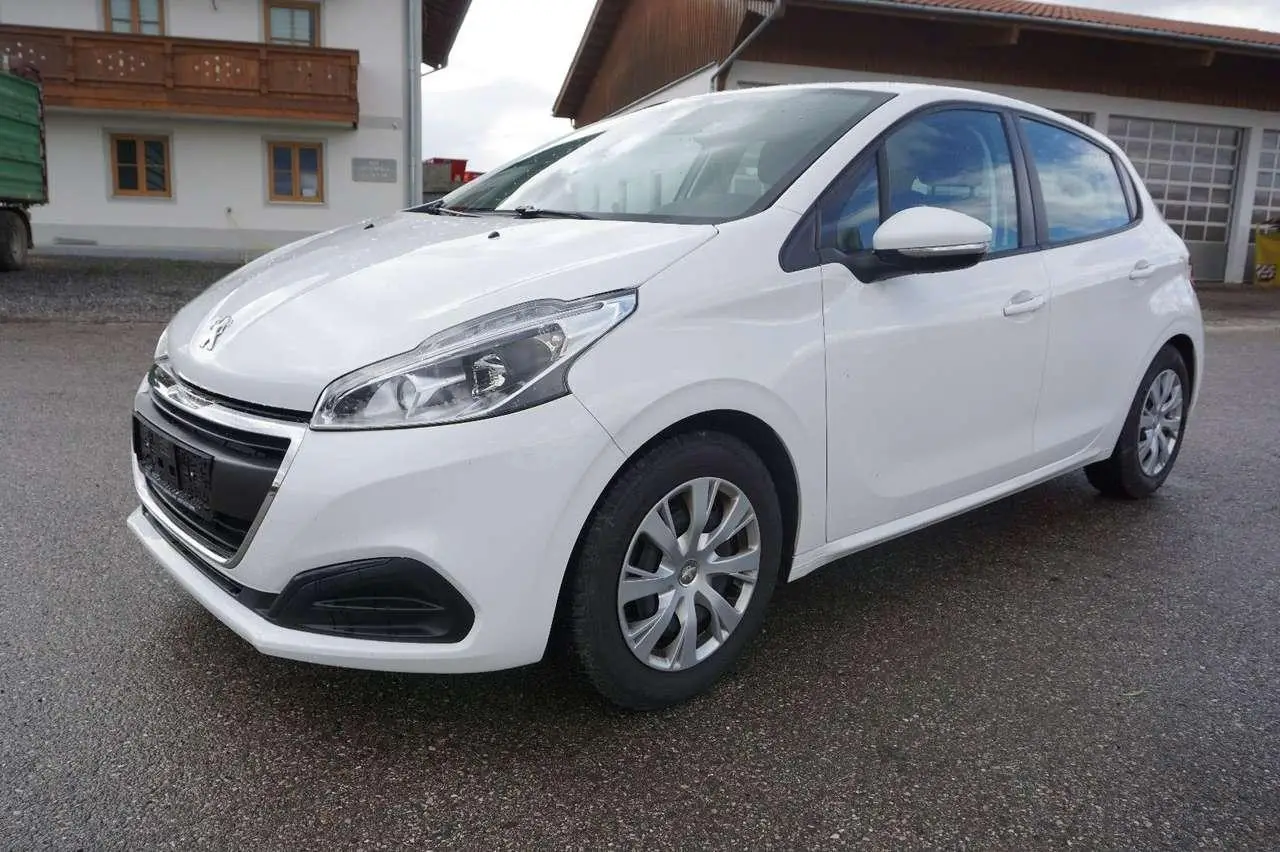 Photo 1 : Peugeot 208 2019 Diesel