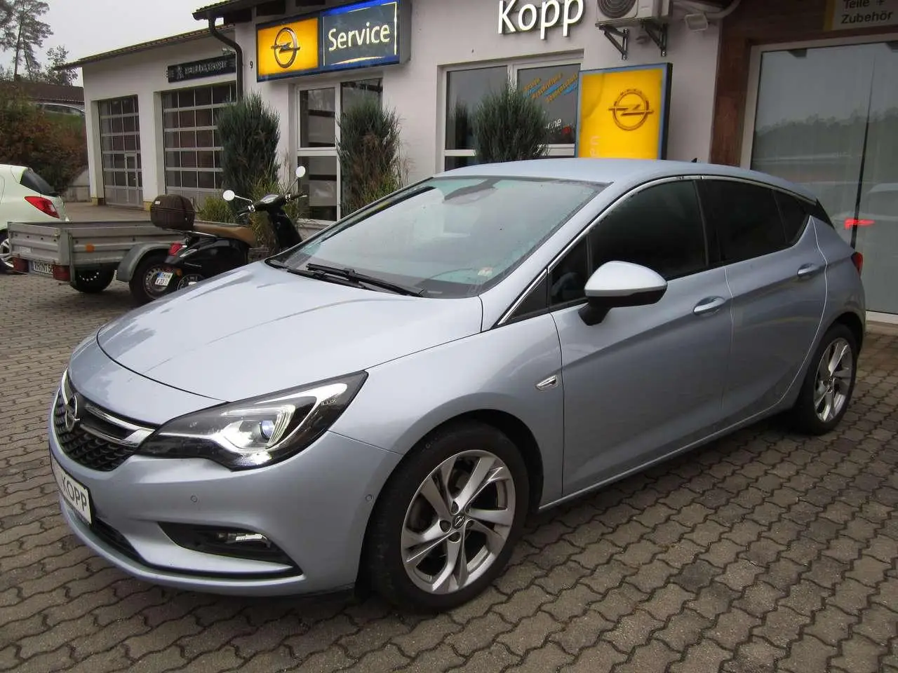 Photo 1 : Opel Astra 2019 Essence