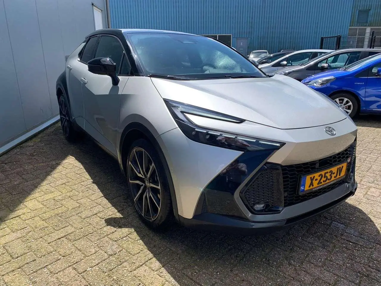 Photo 1 : Toyota C-hr 2024 Hybride