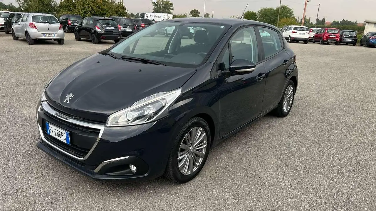 Photo 1 : Peugeot 208 2019 Diesel