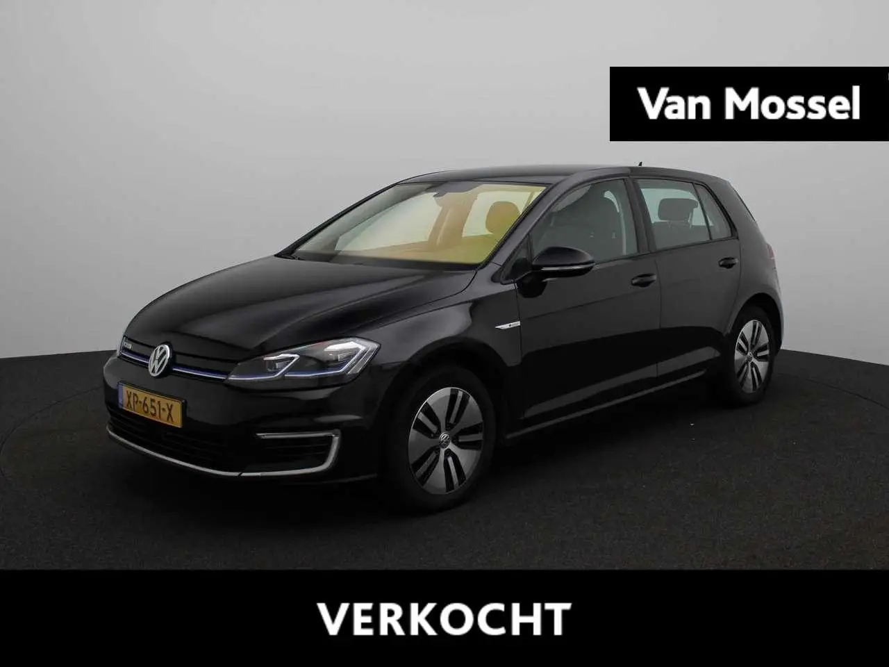 Photo 1 : Volkswagen Golf 2019 Électrique