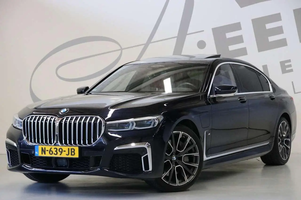 Photo 1 : Bmw Serie 7 2020 Hybrid