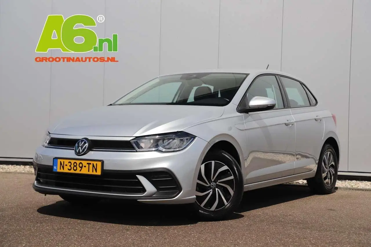 Photo 1 : Volkswagen Polo 2021 Petrol