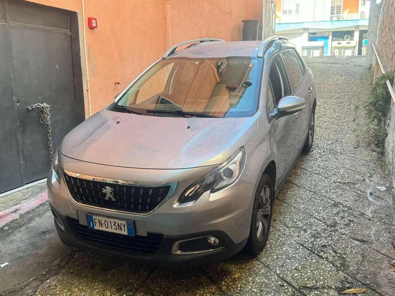 Photo 1 : Peugeot 2008 2018 Essence