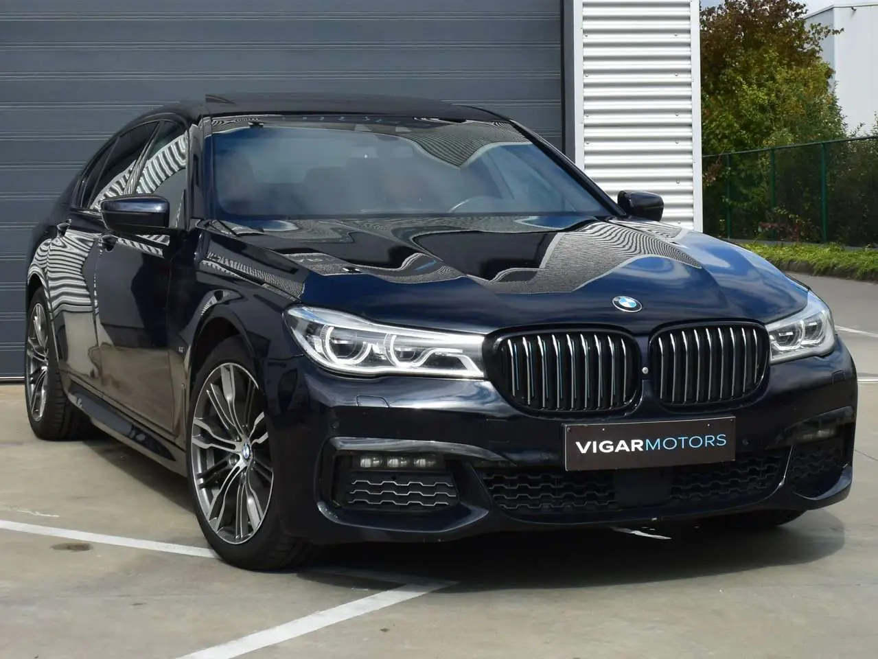 Photo 1 : Bmw Serie 7 2017 Hybrid