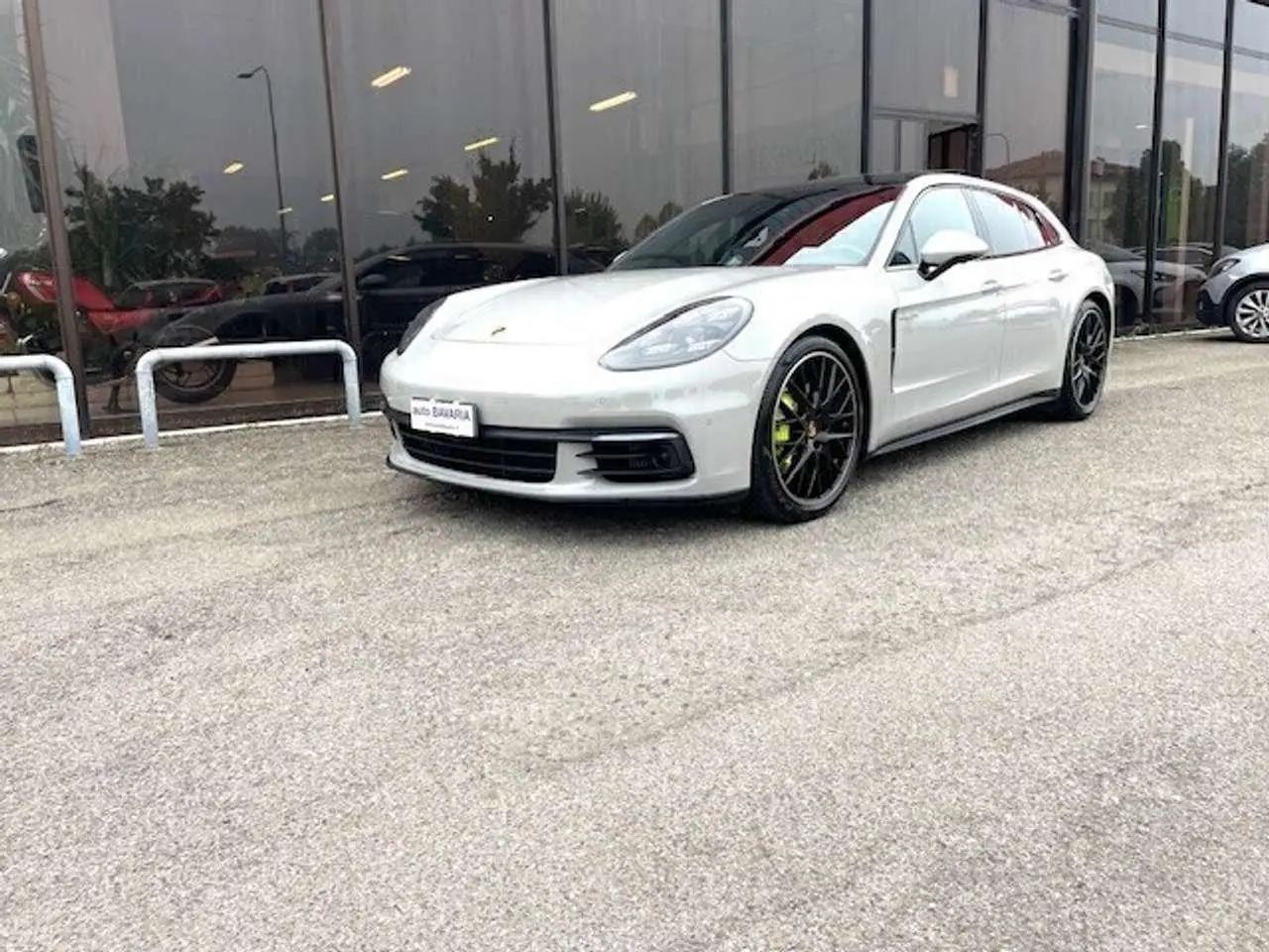 Photo 1 : Porsche Panamera 2018 Hybride