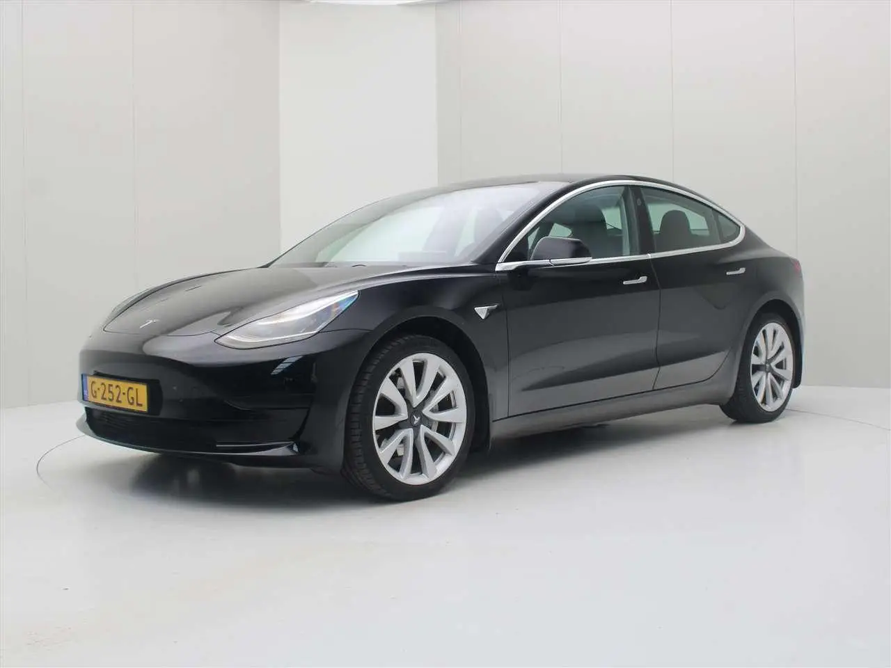 Photo 1 : Tesla Model 3 2019 Electric