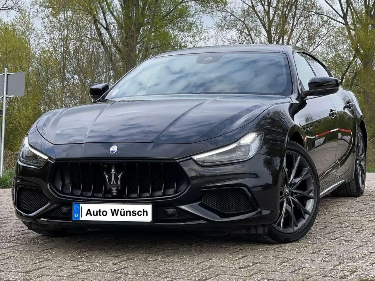 Photo 1 : Maserati Ghibli 2019 Essence