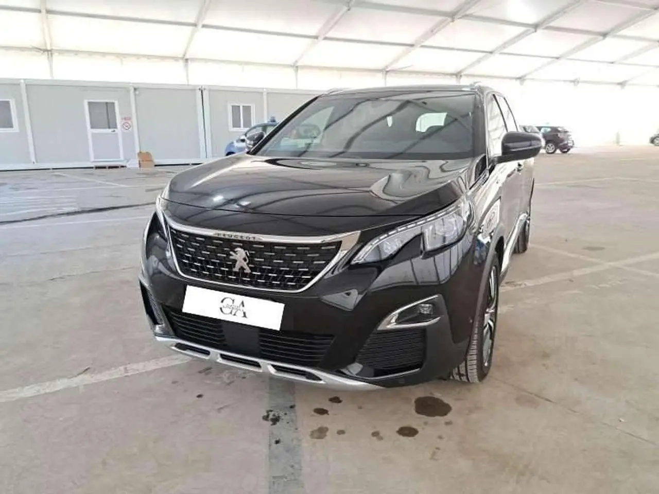 Photo 1 : Peugeot 5008 2019 Essence