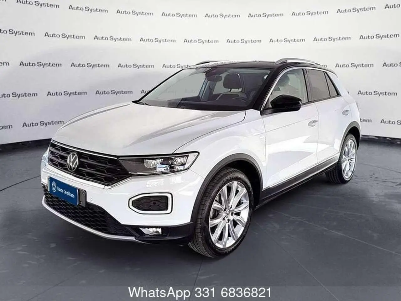 Photo 1 : Volkswagen T-roc 2021 Essence