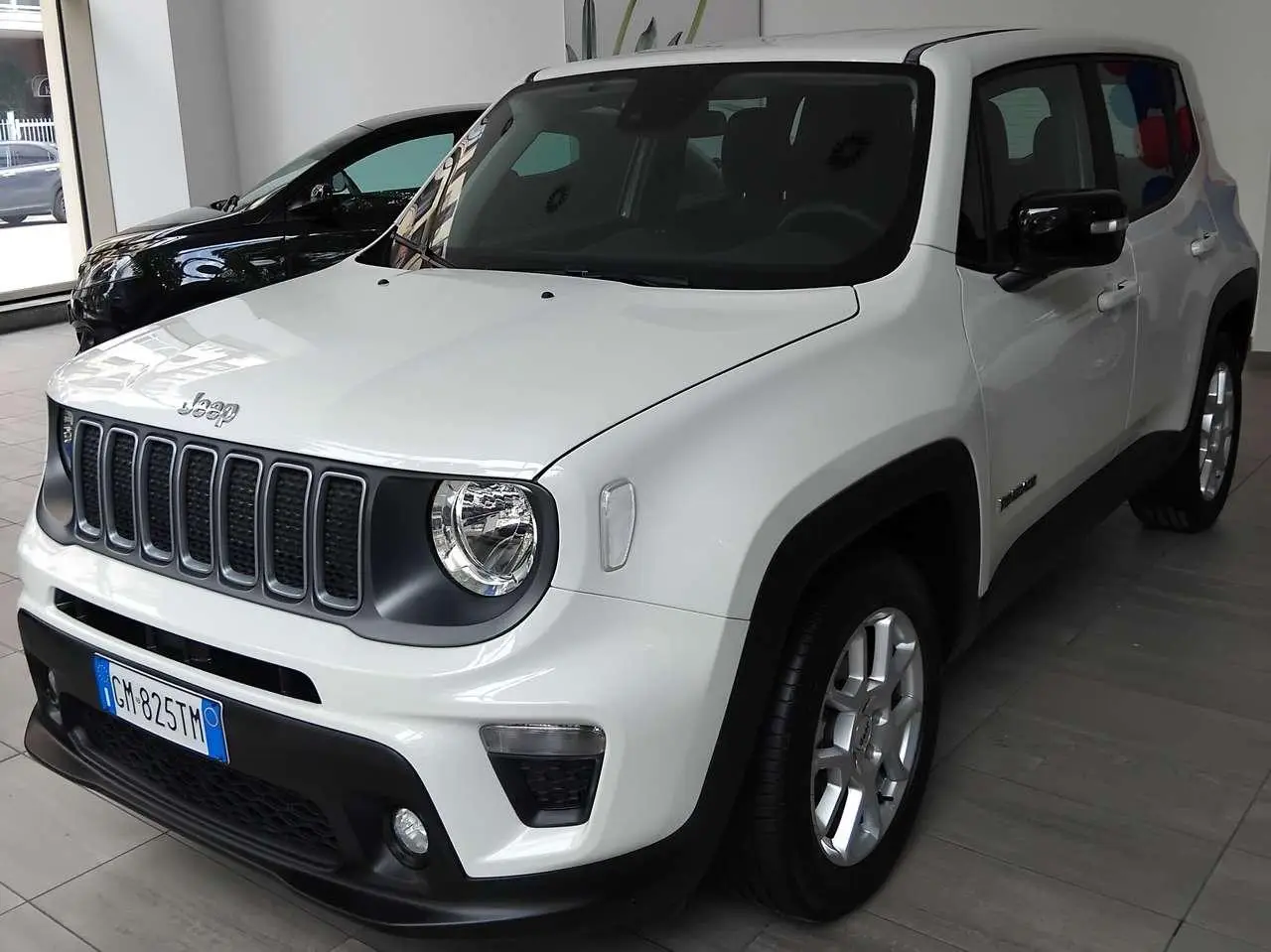 Photo 1 : Jeep Renegade 2023 Essence