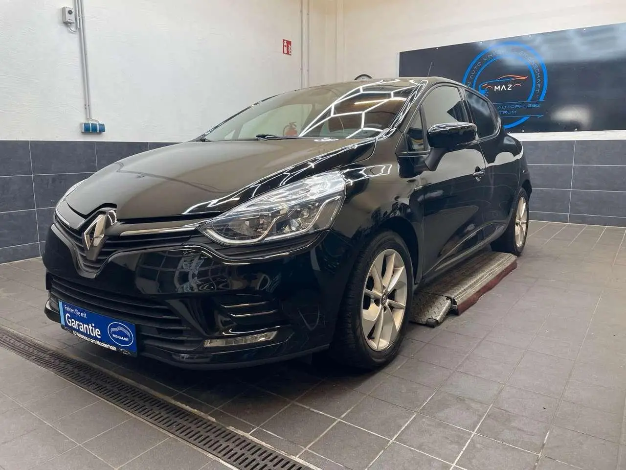 Photo 1 : Renault Clio 2017 Essence