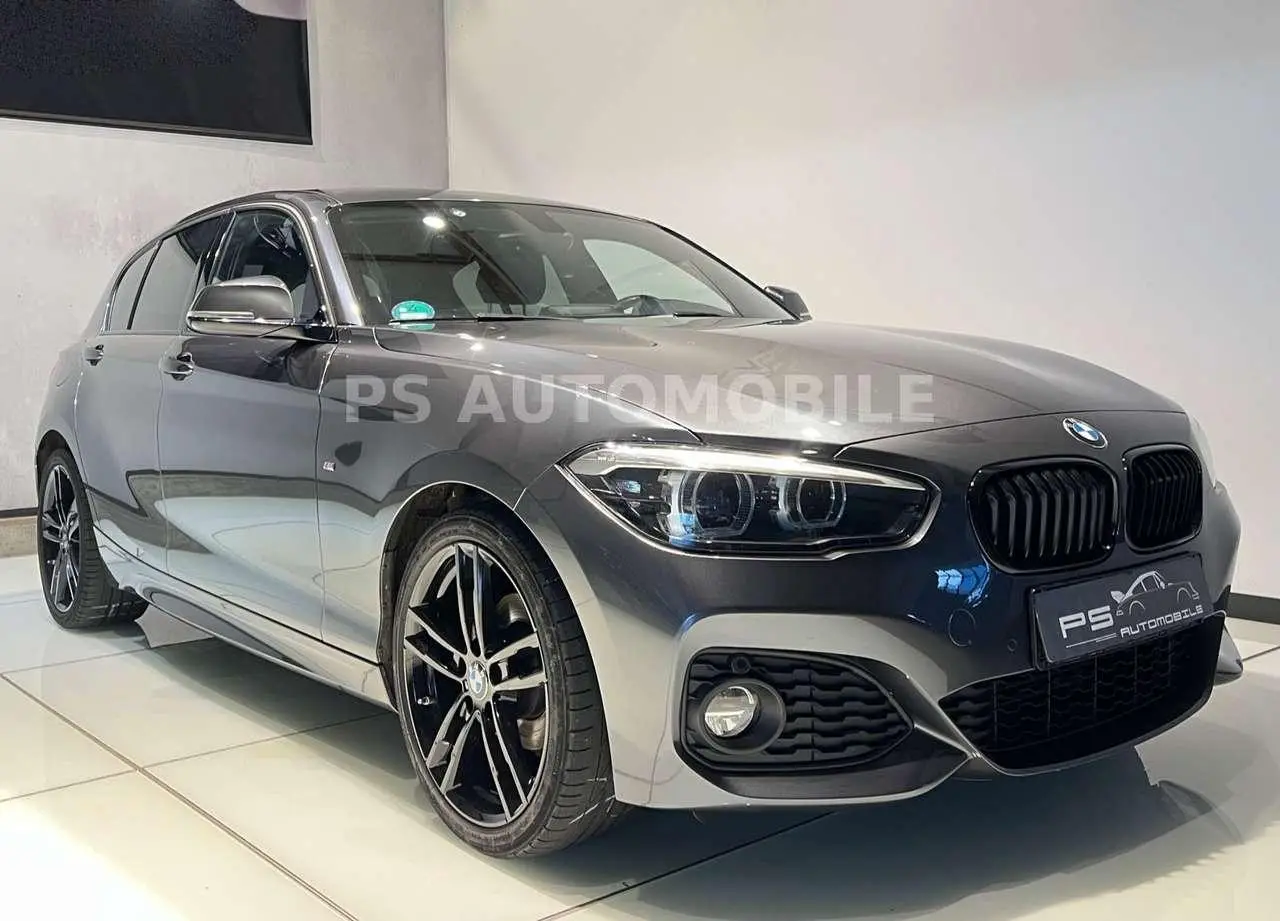 Photo 1 : Bmw Serie 1 2019 Diesel