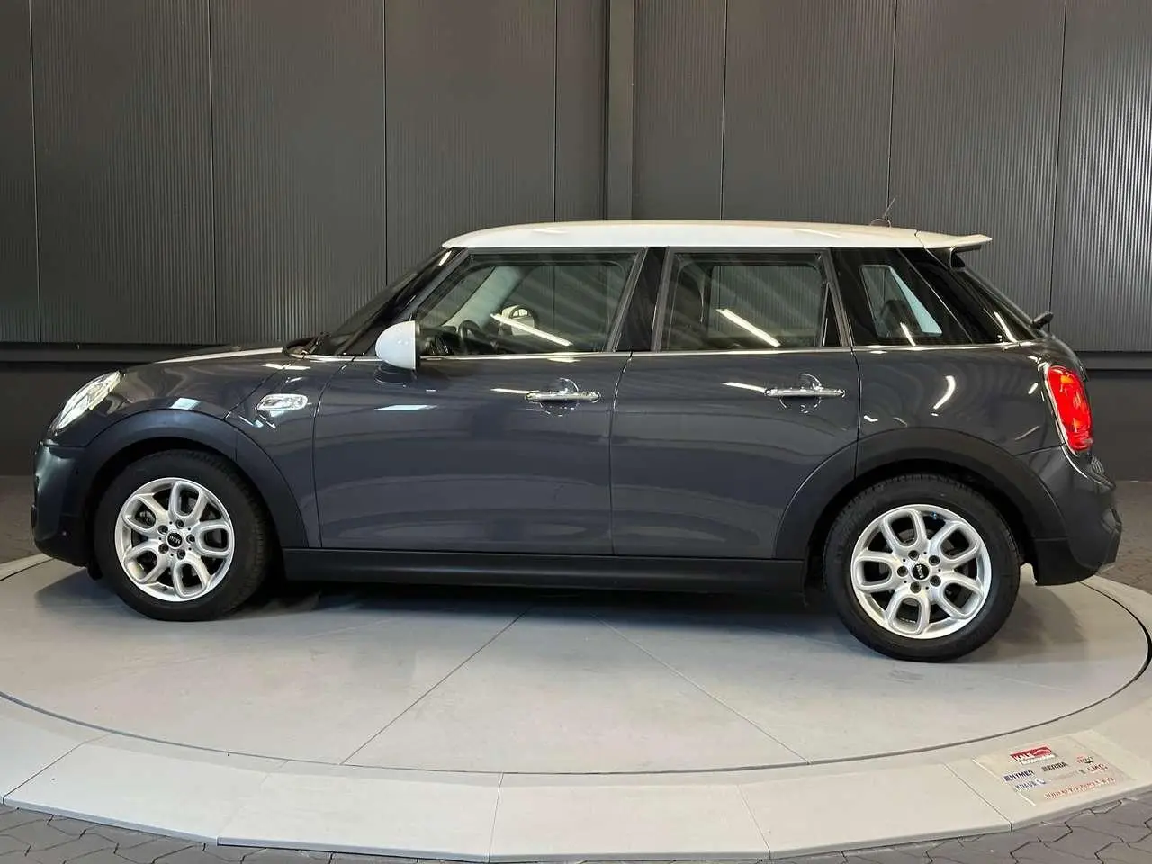 Photo 1 : Mini Cooper 2015 Essence