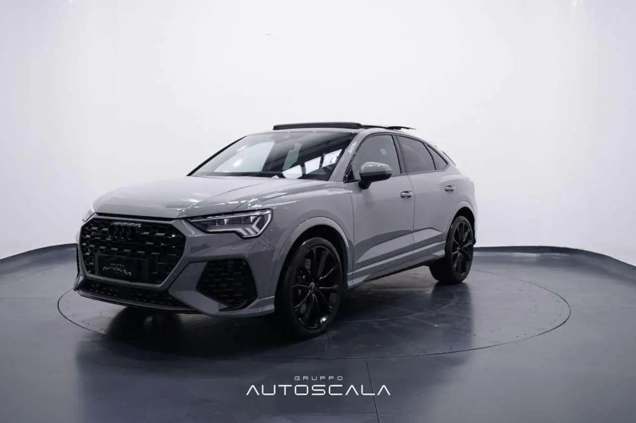 Photo 1 : Audi Rsq3 2024 Essence