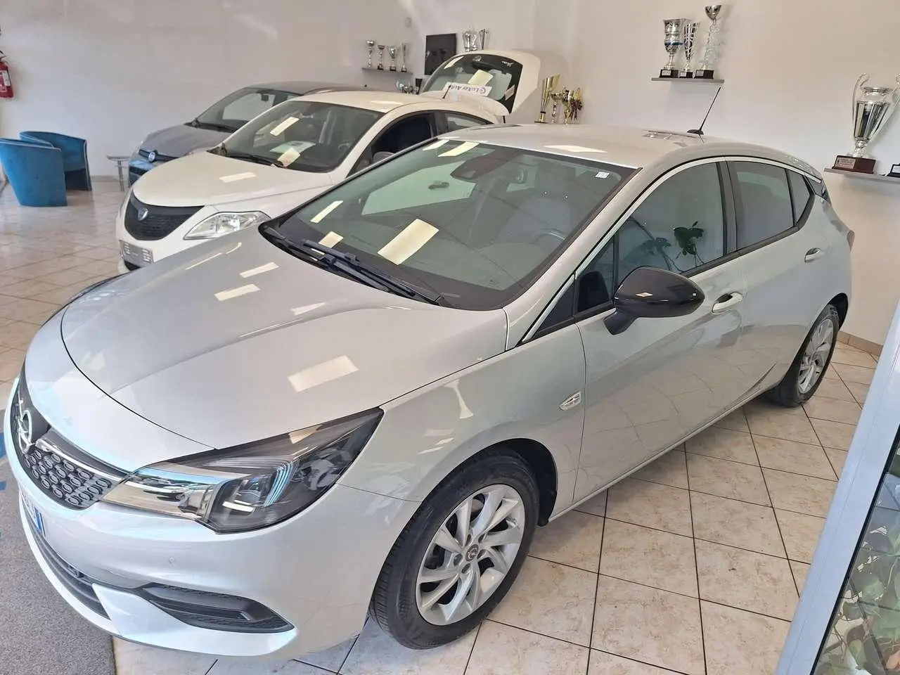 Photo 1 : Opel Astra 2021 Diesel