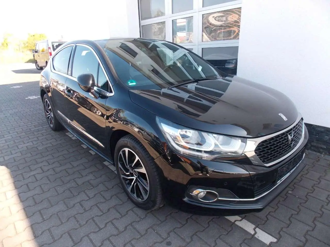 Photo 1 : Ds Automobiles Ds4 2016 Petrol