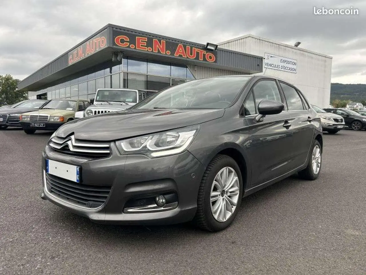 Photo 1 : Citroen C4 2016 Petrol