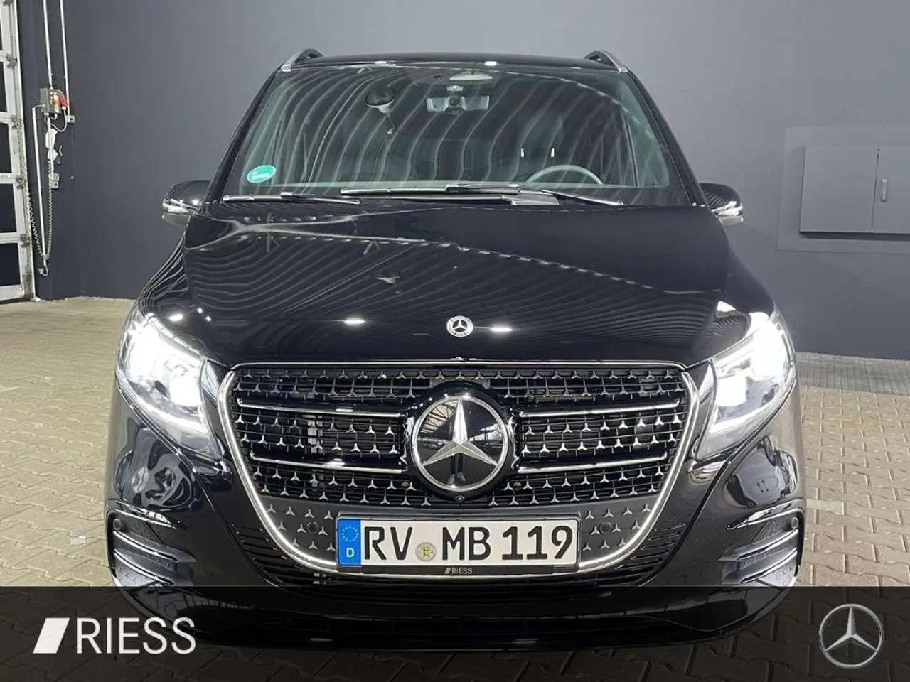 Photo 1 : Mercedes-benz Classe V 2024 Diesel