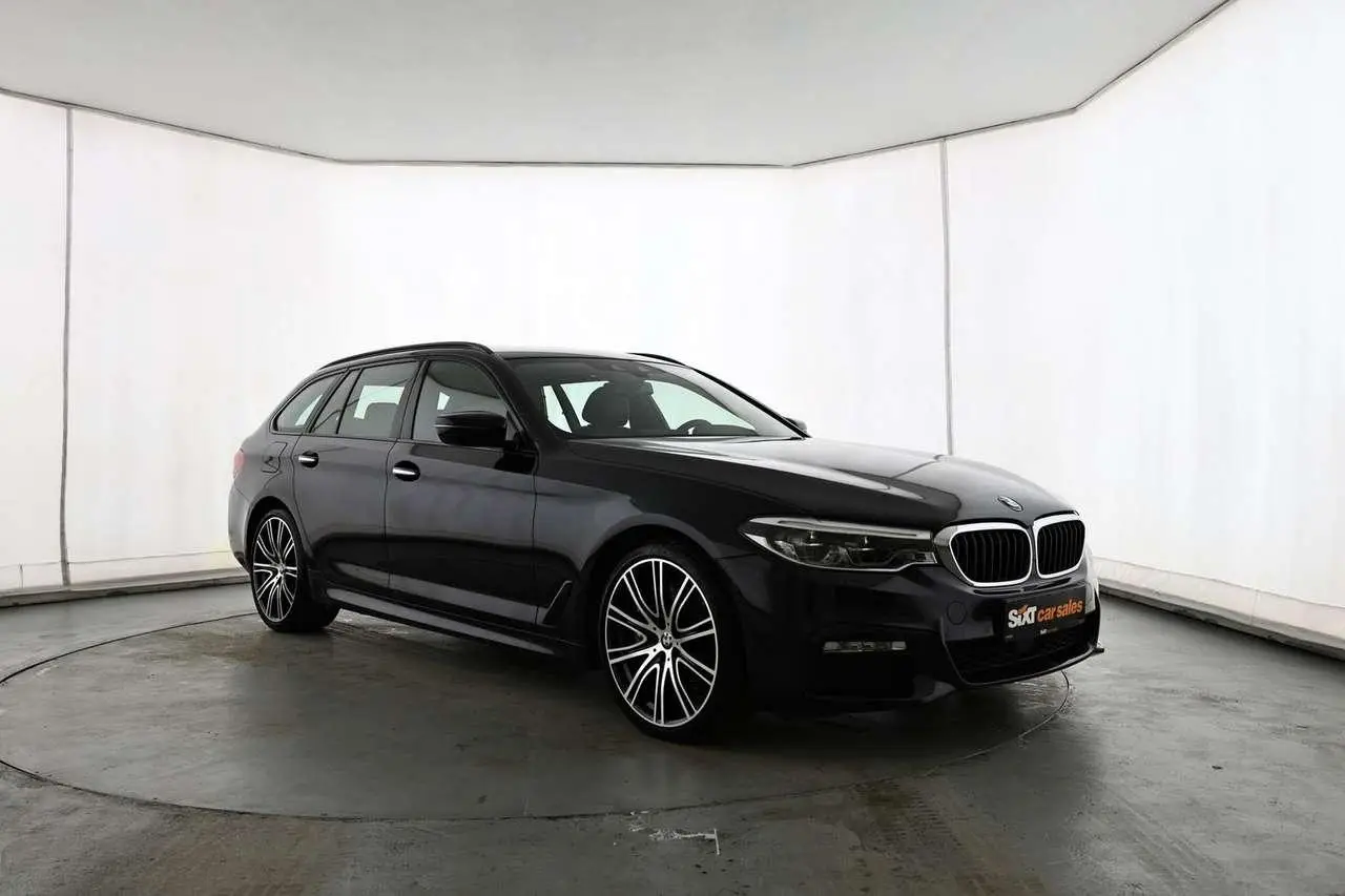 Photo 1 : Bmw Serie 5 2017 Petrol