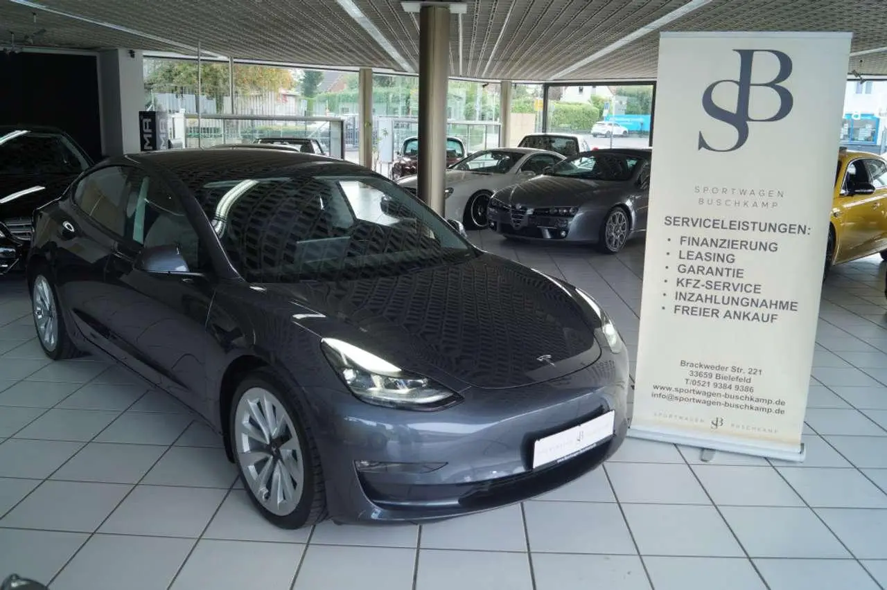 Photo 1 : Tesla Model 3 2021 Electric