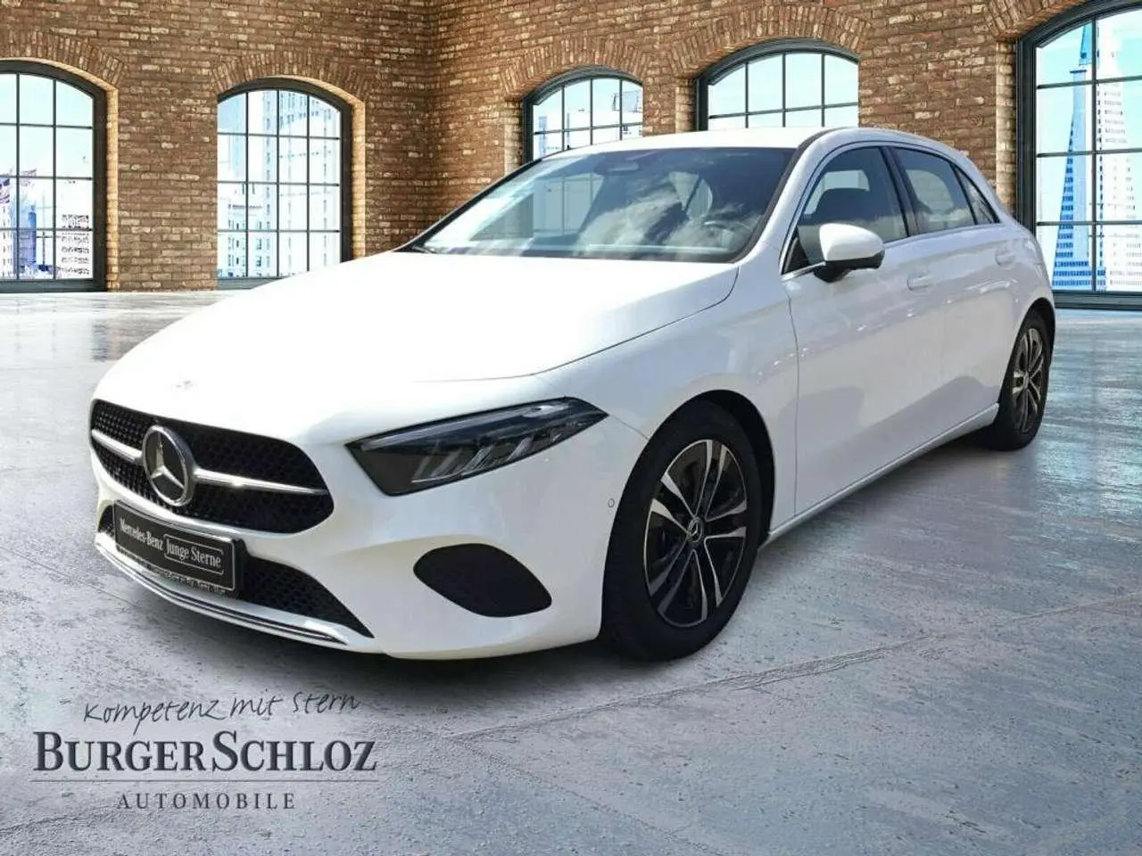 Photo 1 : Mercedes-benz Classe A 2023 Petrol