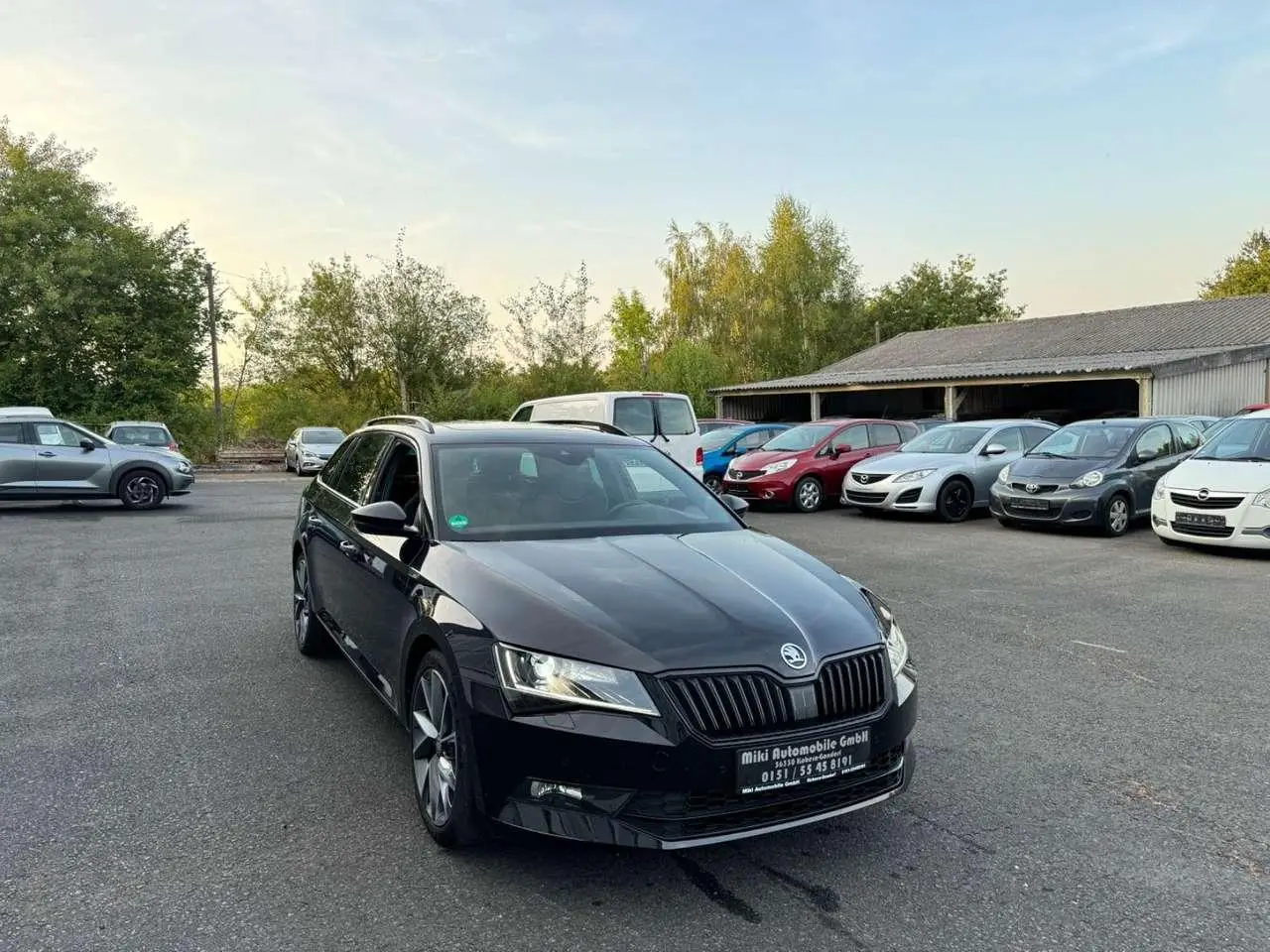 Photo 1 : Skoda Superb 2017 Petrol