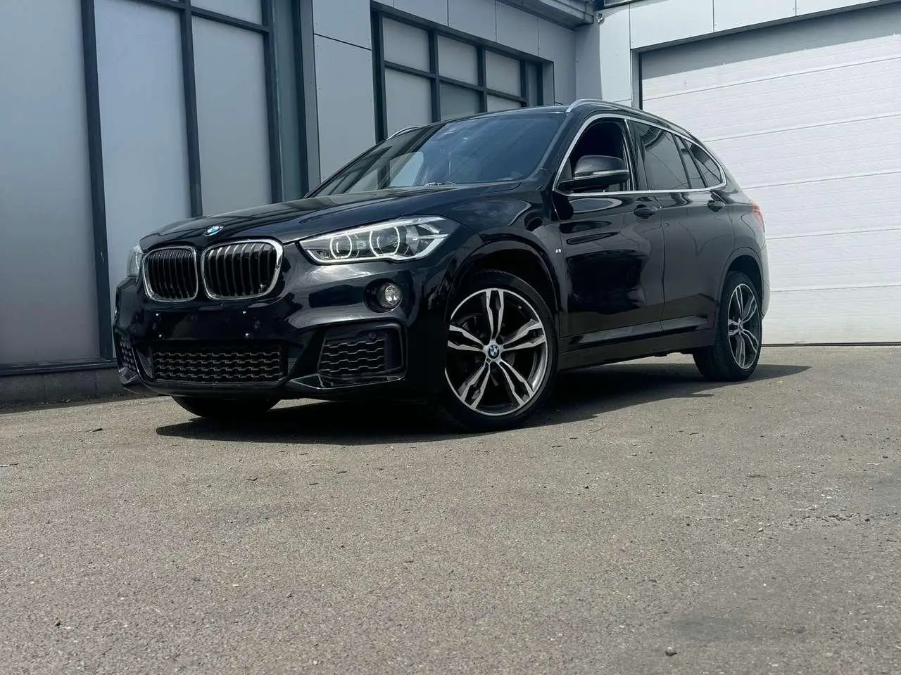 Photo 1 : Bmw X1 2016 Petrol