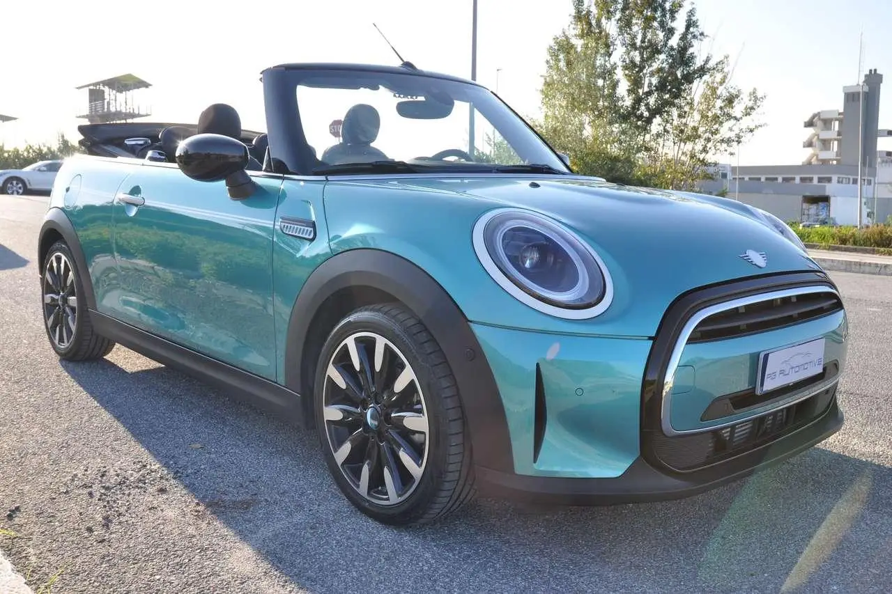 Photo 1 : Mini Cooper 2023 Essence