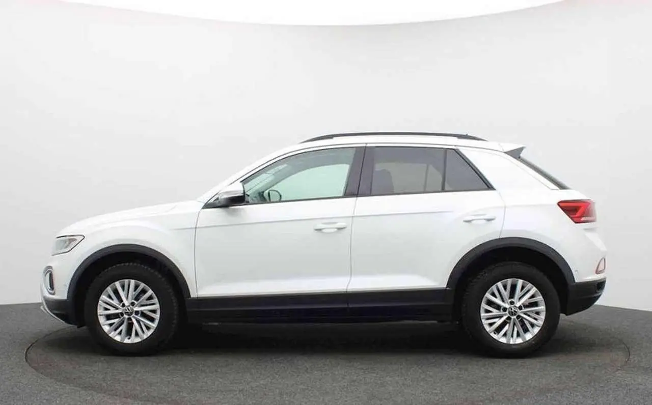 Photo 1 : Volkswagen T-roc 2023 Essence