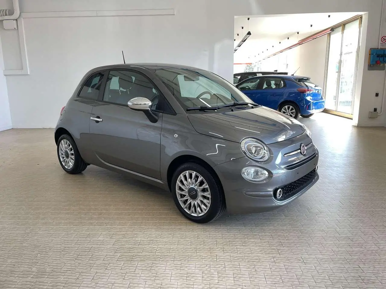 Photo 1 : Fiat 500 2023 Hybrid