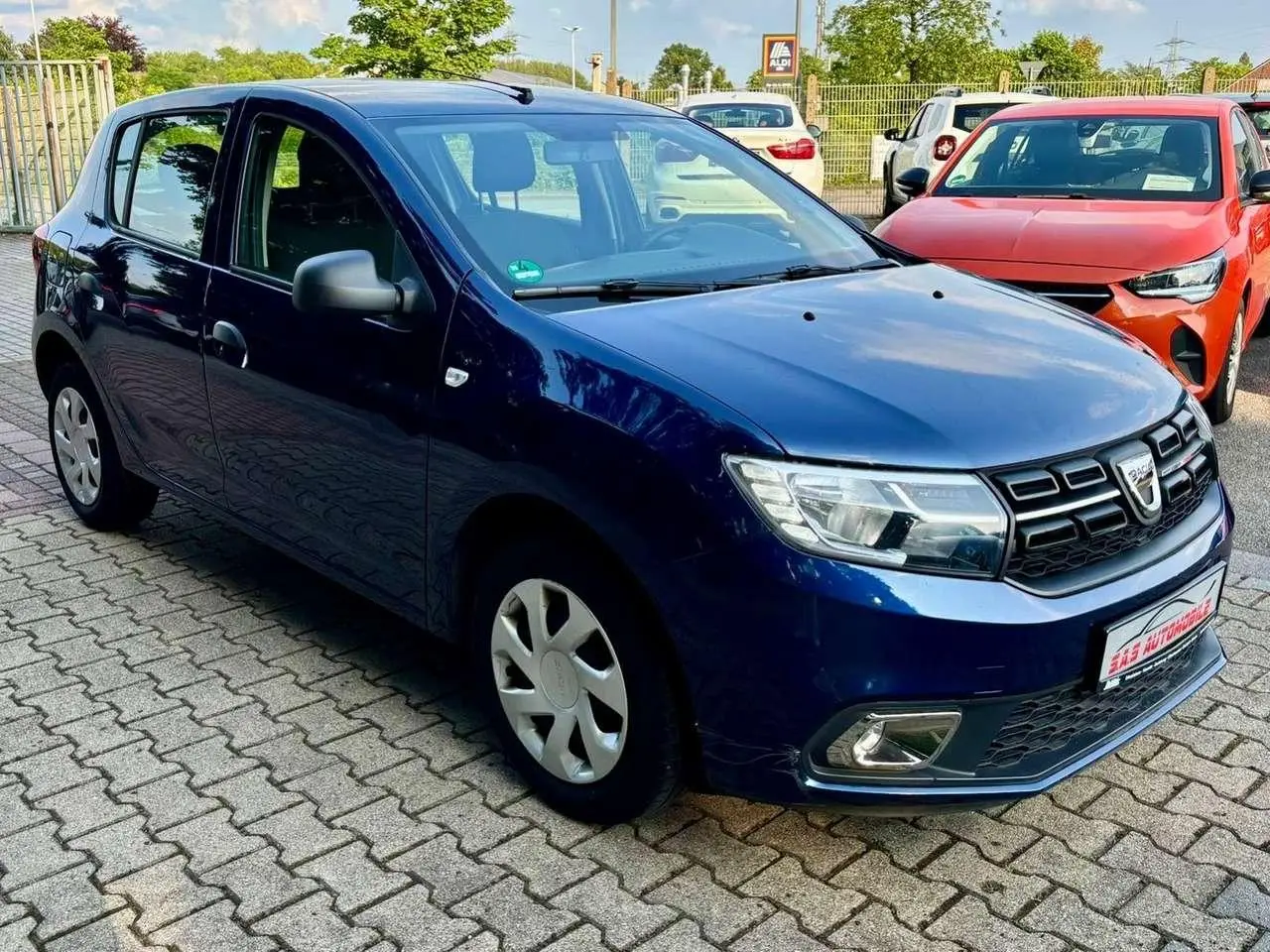 Photo 1 : Dacia Sandero 2018 Petrol