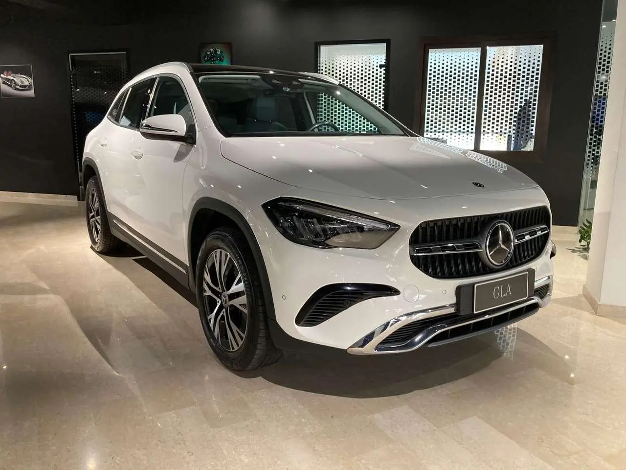 Photo 1 : Mercedes-benz Classe Gla 2023 Diesel