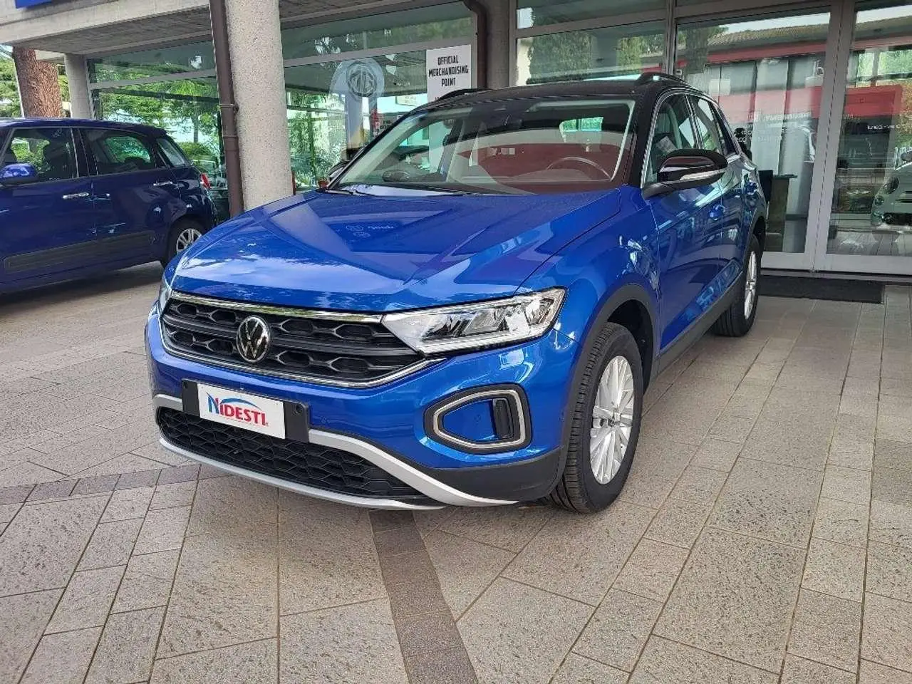 Photo 1 : Volkswagen T-roc 2022 Petrol