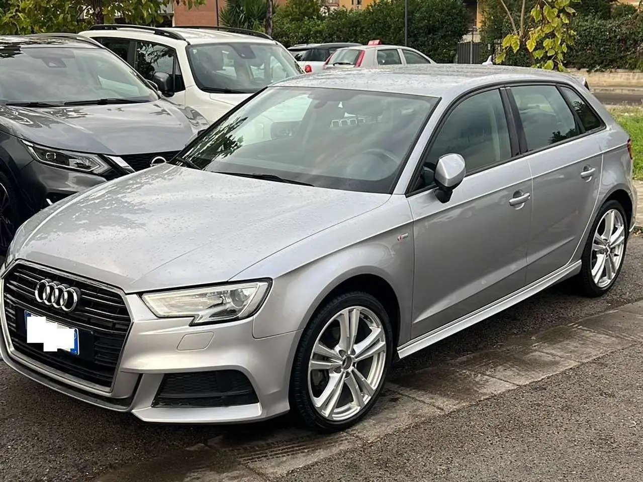 Photo 1 : Audi A3 2018 Diesel