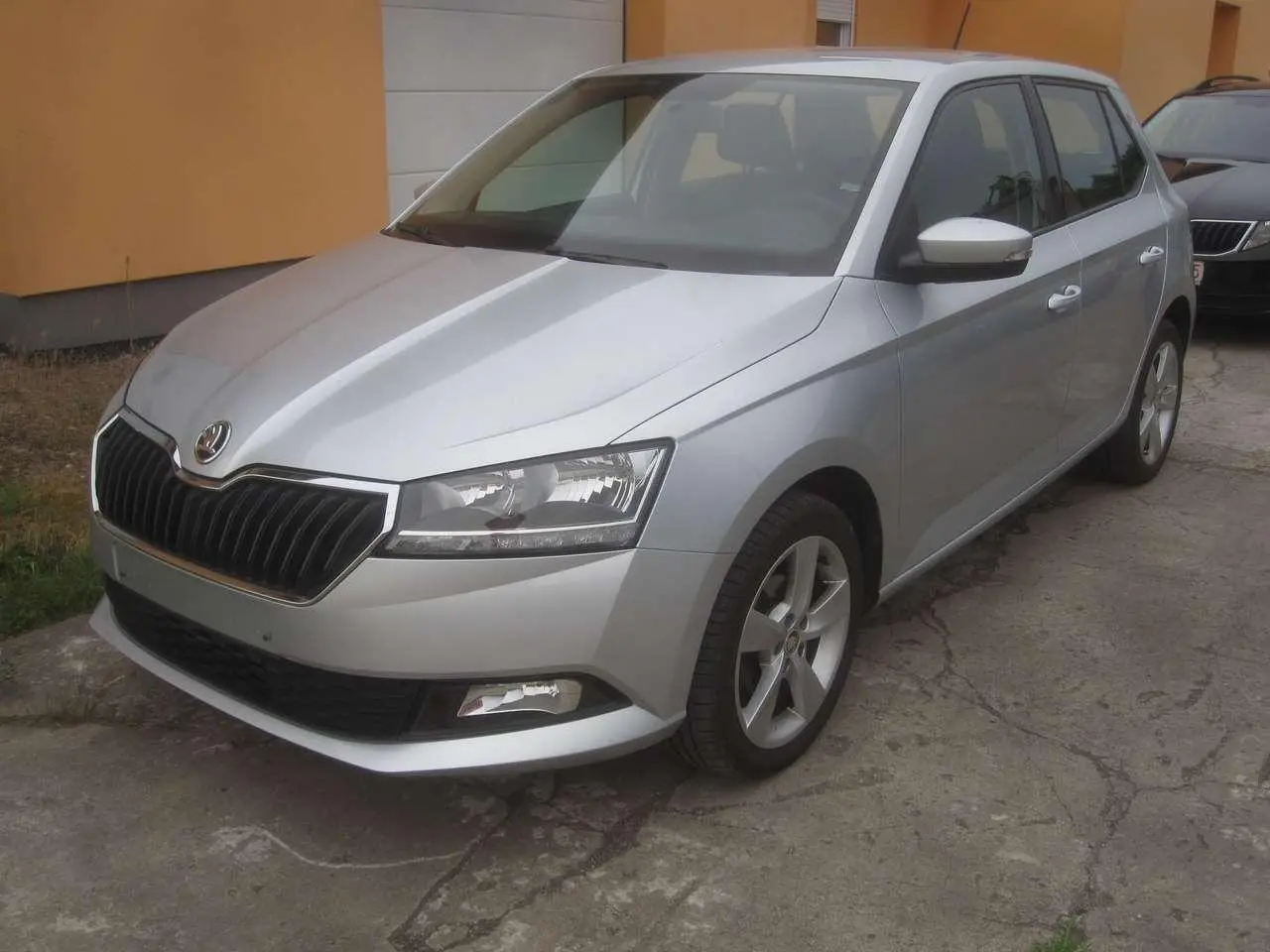 Photo 1 : Skoda Fabia 2019 Essence