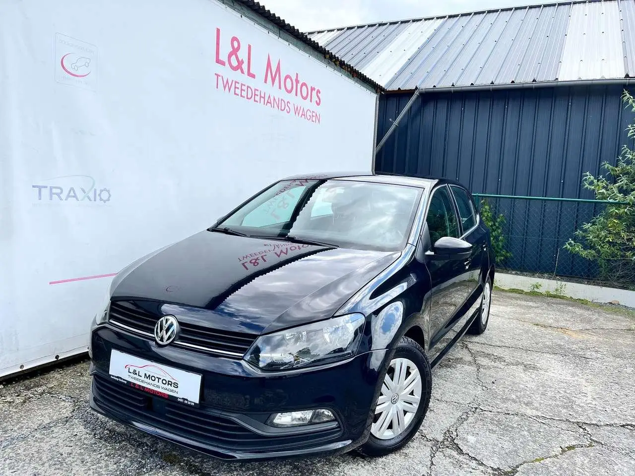 Photo 1 : Volkswagen Polo 2017 Petrol