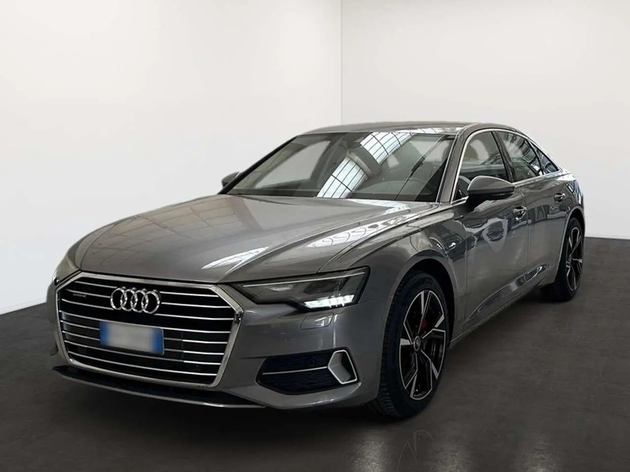 Photo 1 : Audi A6 2019 Hybride