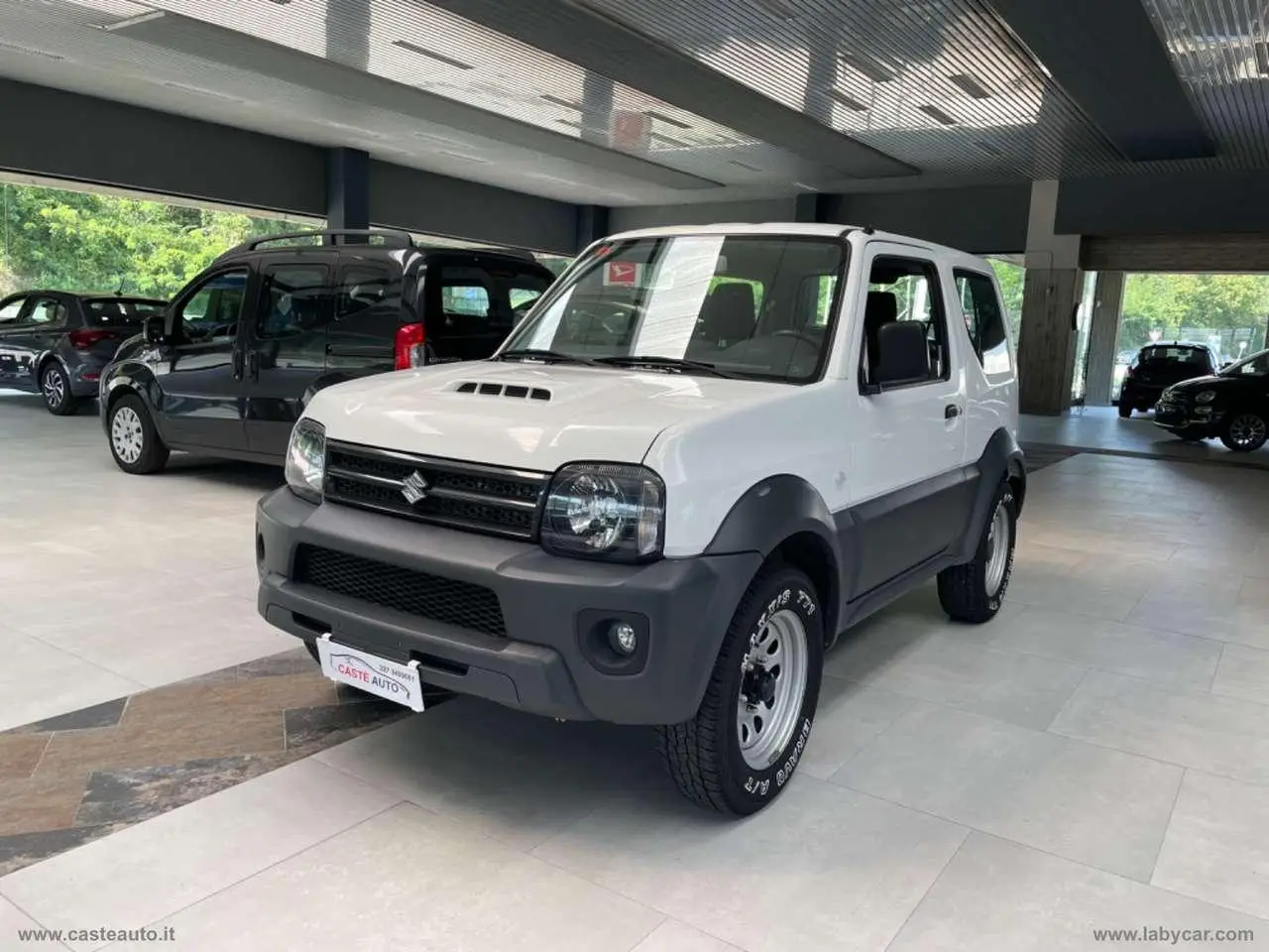 Photo 1 : Suzuki Jimny 2018 Essence