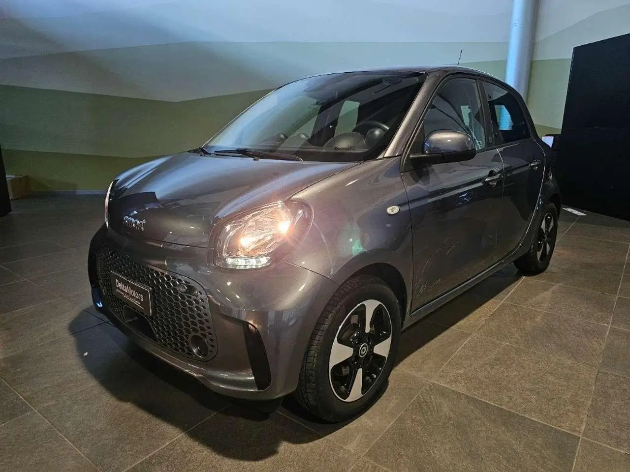 Photo 1 : Smart Forfour 2021 Électrique