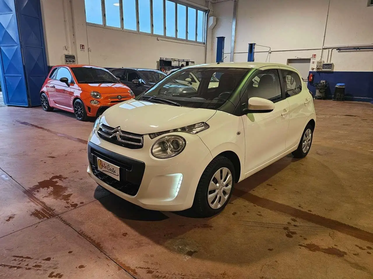 Photo 1 : Citroen C1 2017 Essence