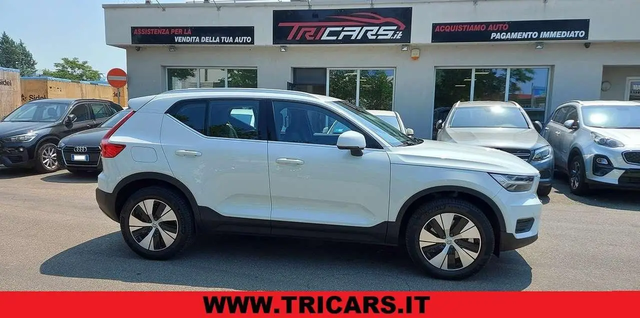 Photo 1 : Volvo Xc40 2022 Hybride