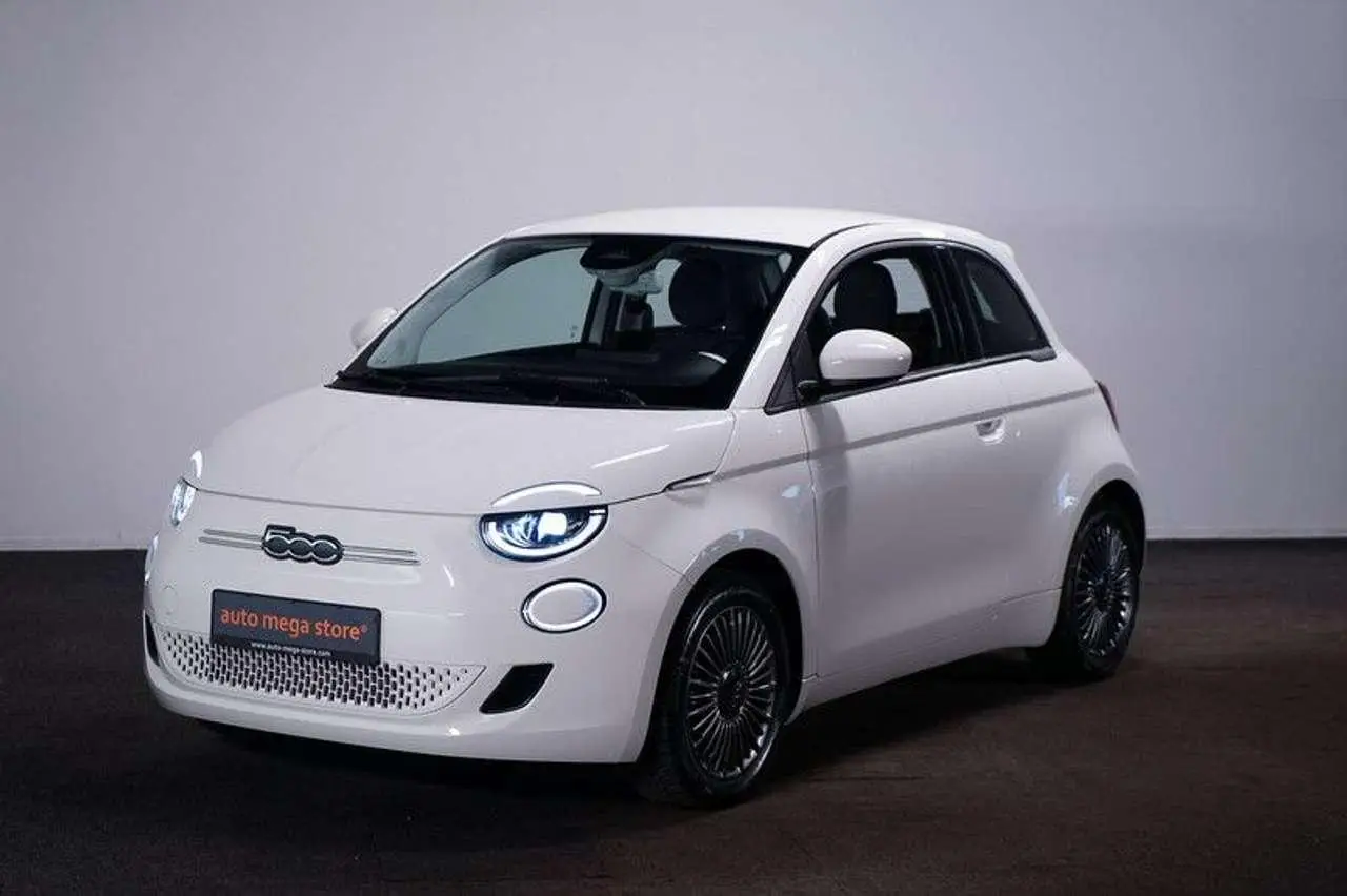 Photo 1 : Fiat 500 2022 Électrique