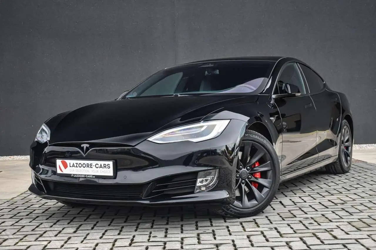 Photo 1 : Tesla Model S 2019 Electric