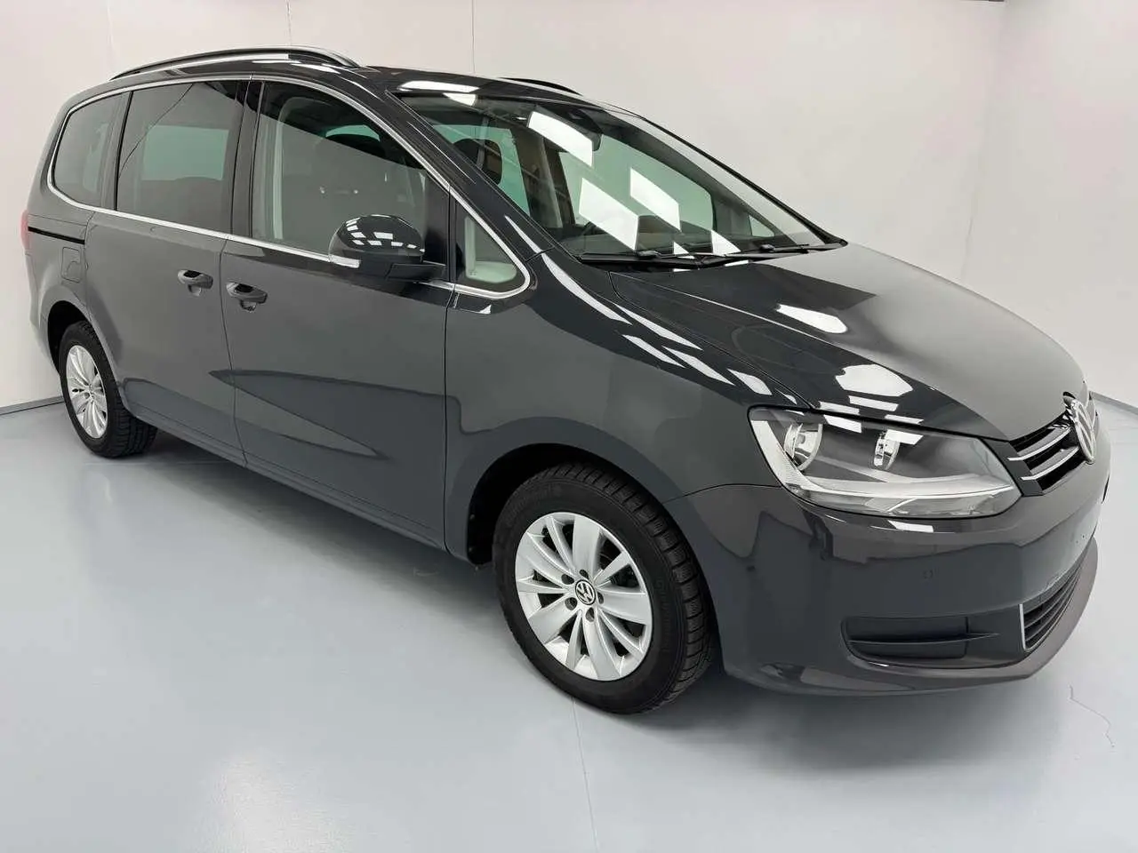 Photo 1 : Volkswagen Sharan 2022 Essence