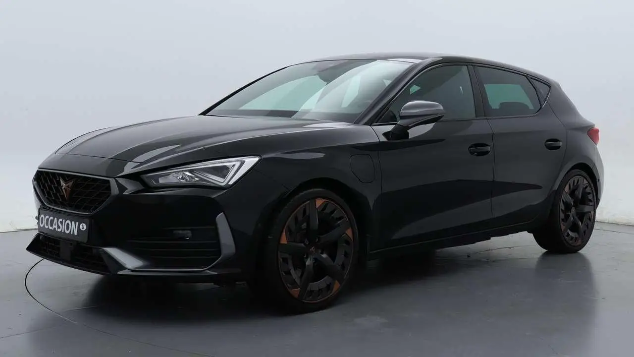 Photo 1 : Cupra Leon 2022 Hybride