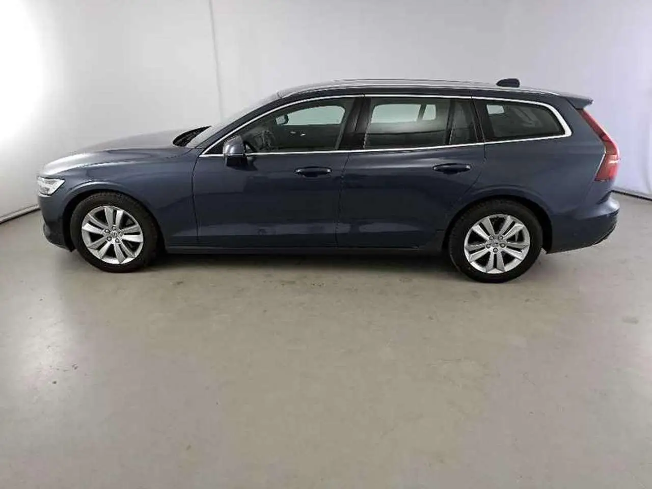 Photo 1 : Volvo V60 2020 Diesel